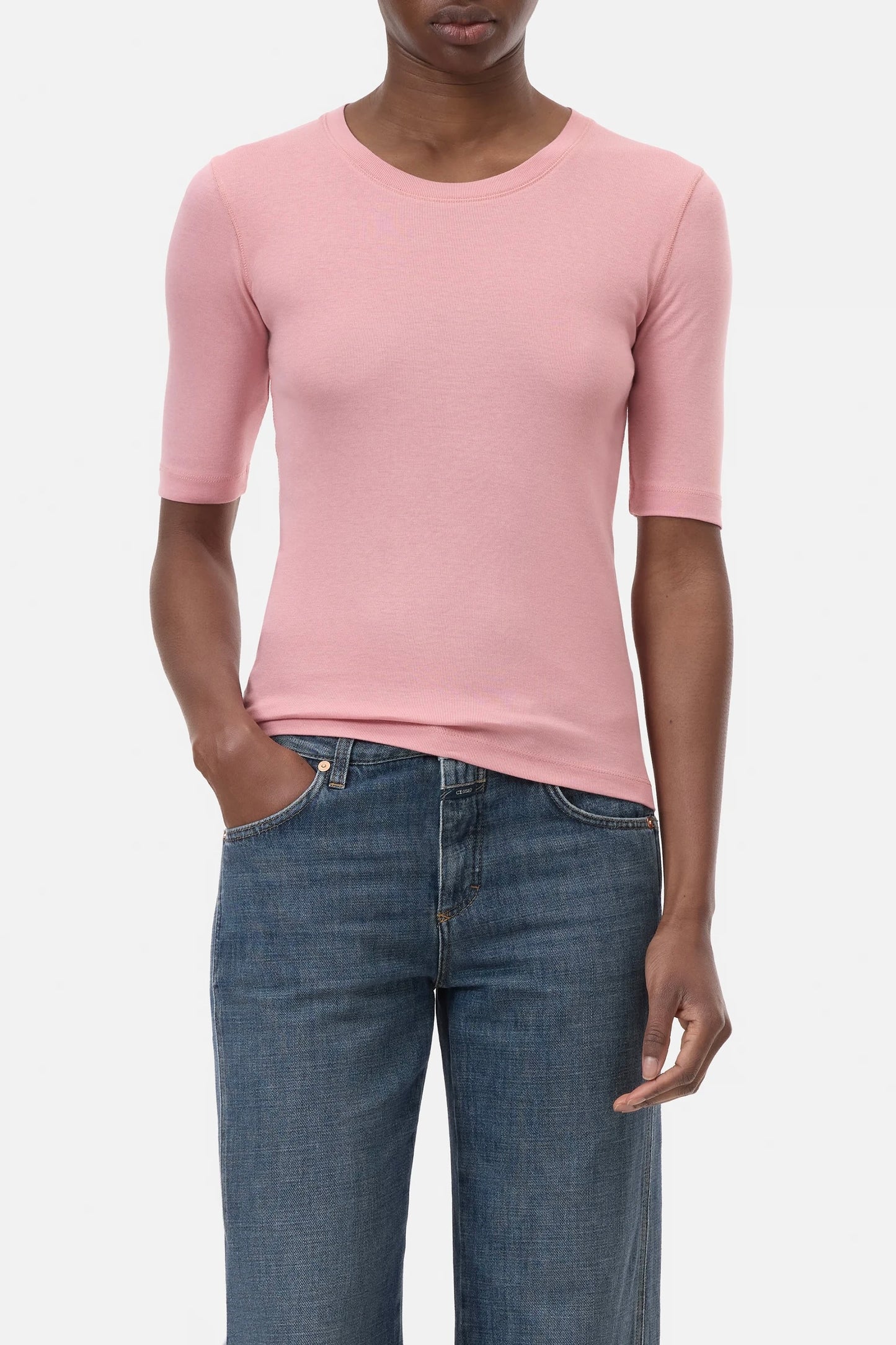 CREWNECK SHORTSLEEVE