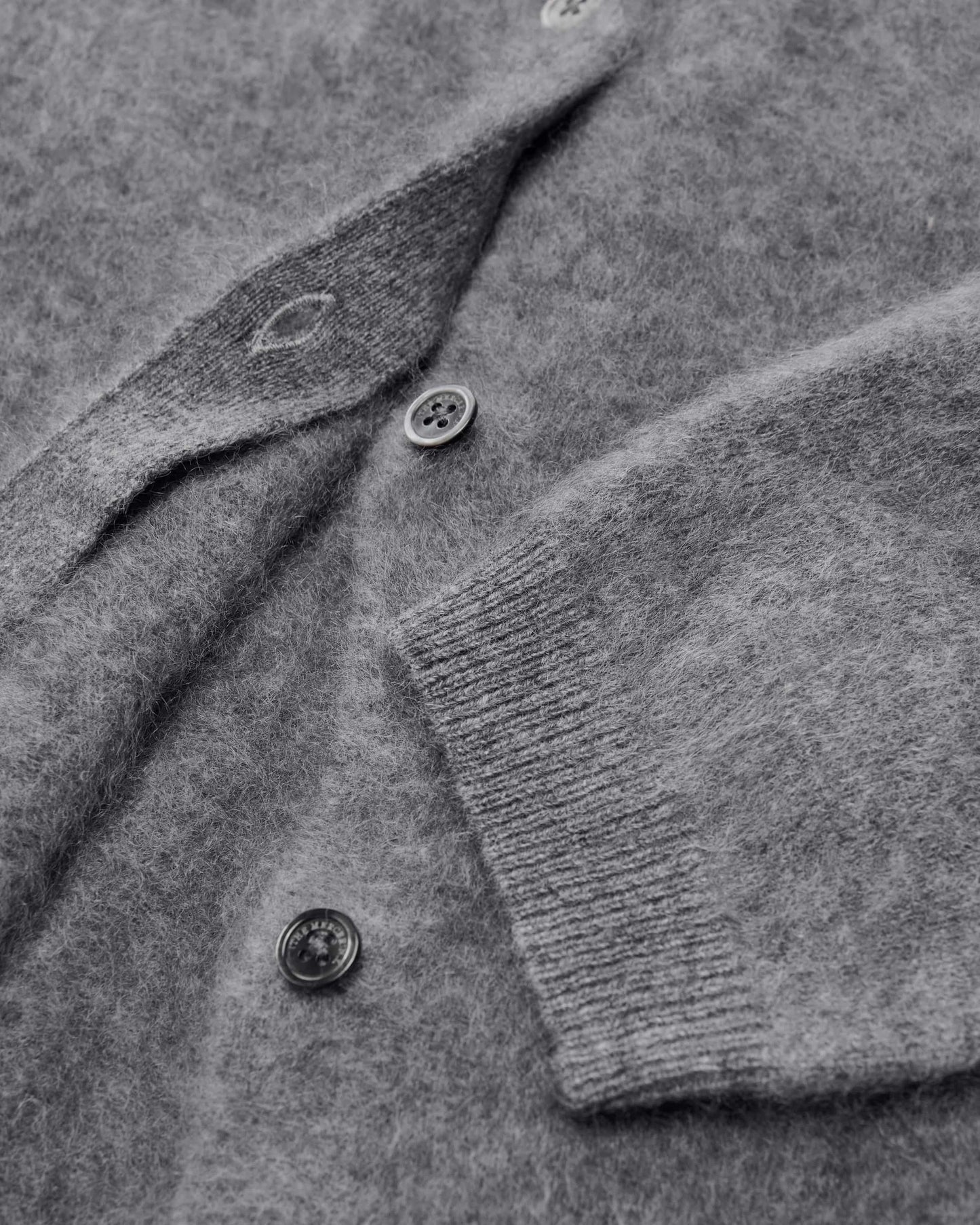 Cardigan ( 2 Farben)
