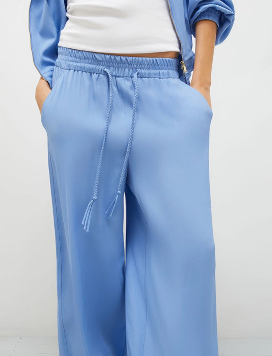 Hose aus Krepp