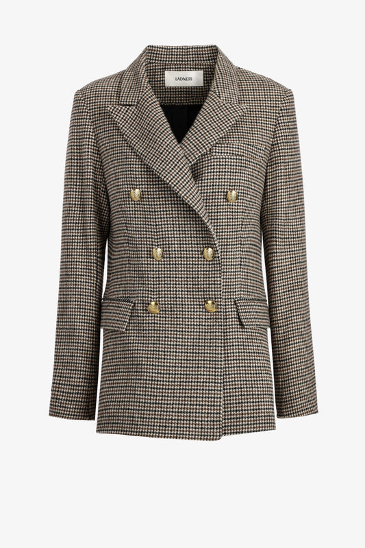 Manon Blazer